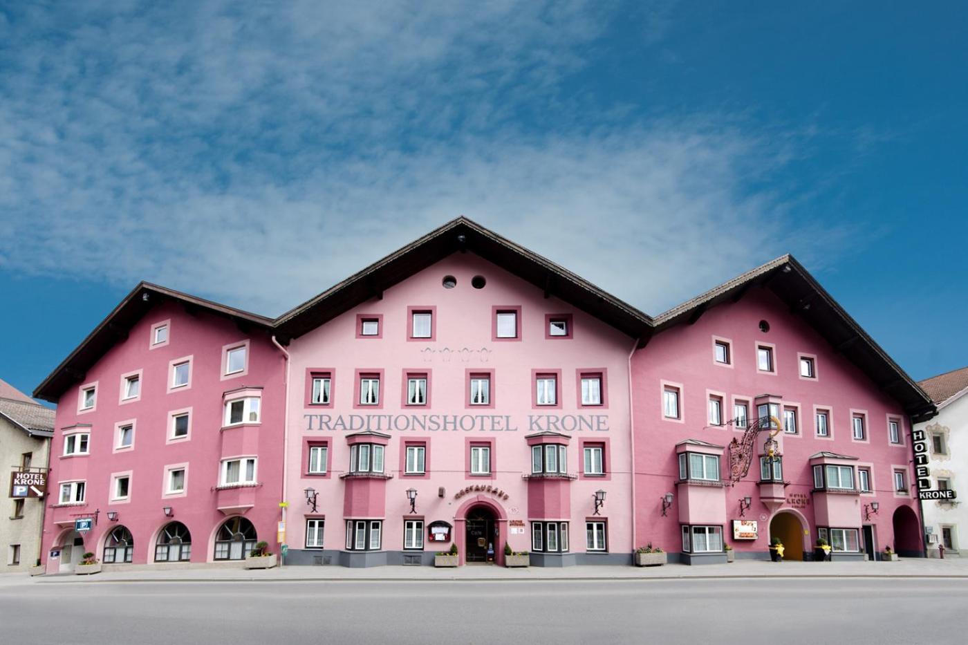 Hotel Krone Matrei am Brenner Bagian luar foto