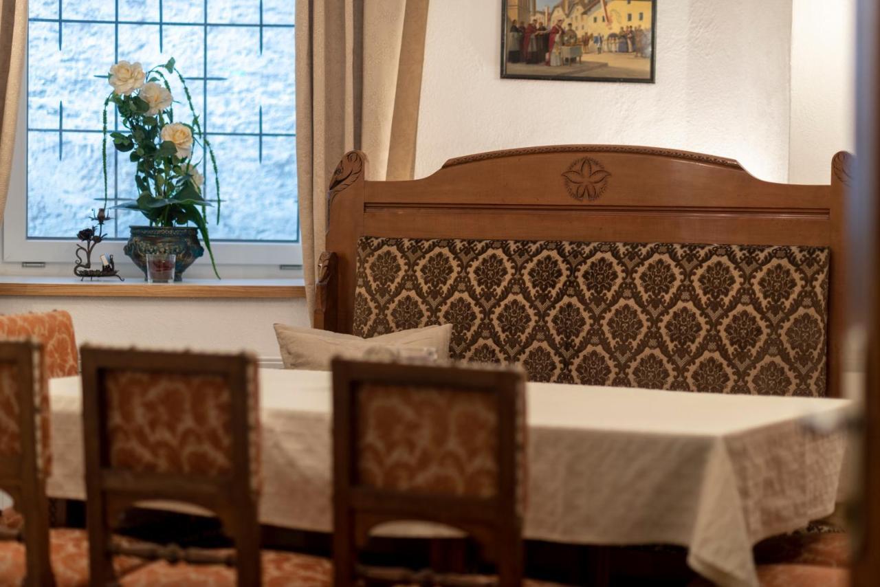Hotel Krone Matrei am Brenner Bagian luar foto